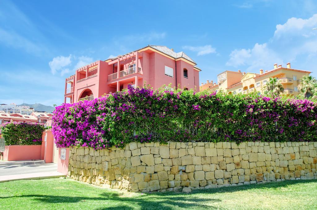 Gorgeous 170 Sq.M. Penthouse With Sea View Terraces Apartman Benalmádena Kültér fotó
