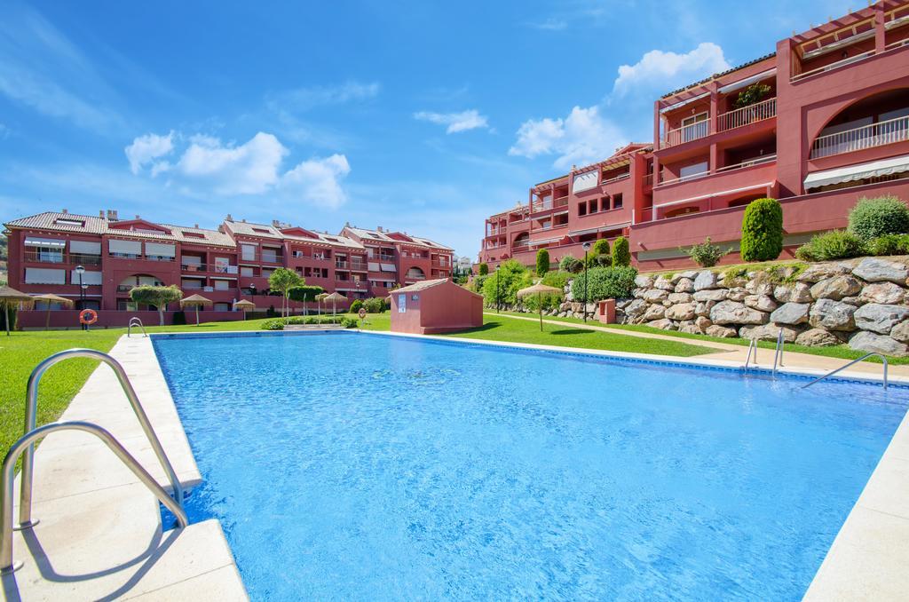 Gorgeous 170 Sq.M. Penthouse With Sea View Terraces Apartman Benalmádena Kültér fotó