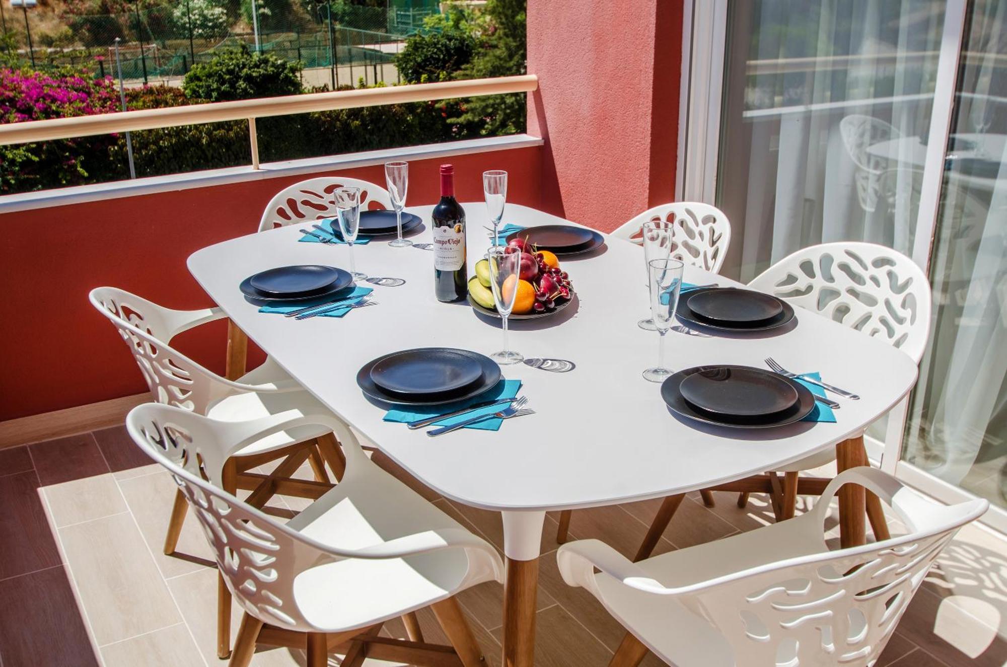 Gorgeous 170 Sq.M. Penthouse With Sea View Terraces Apartman Benalmádena Kültér fotó