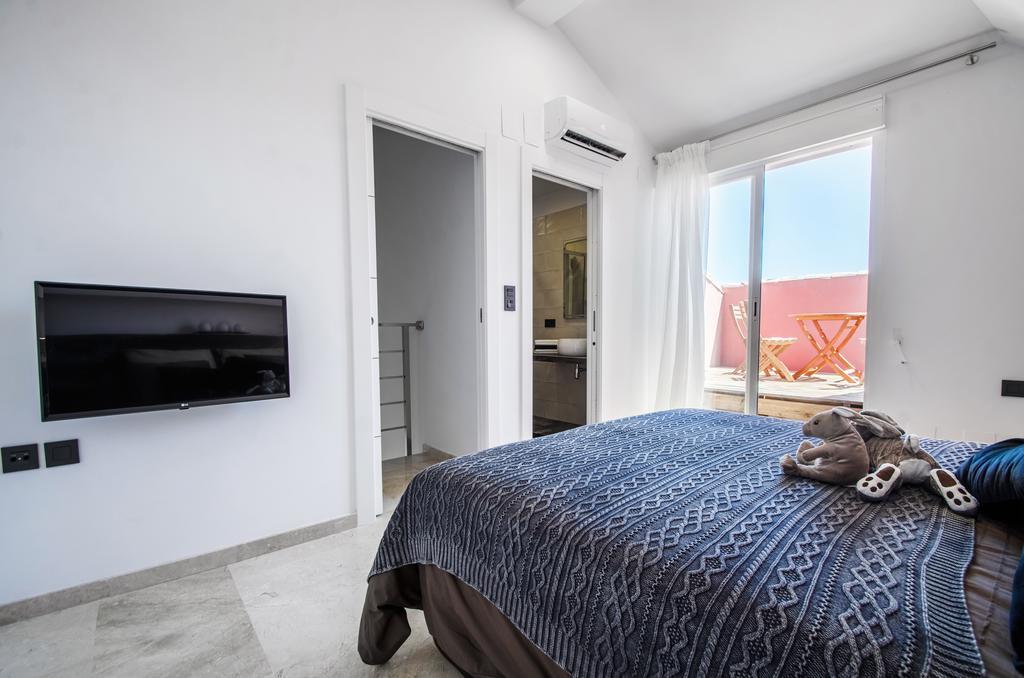 Gorgeous 170 Sq.M. Penthouse With Sea View Terraces Apartman Benalmádena Kültér fotó