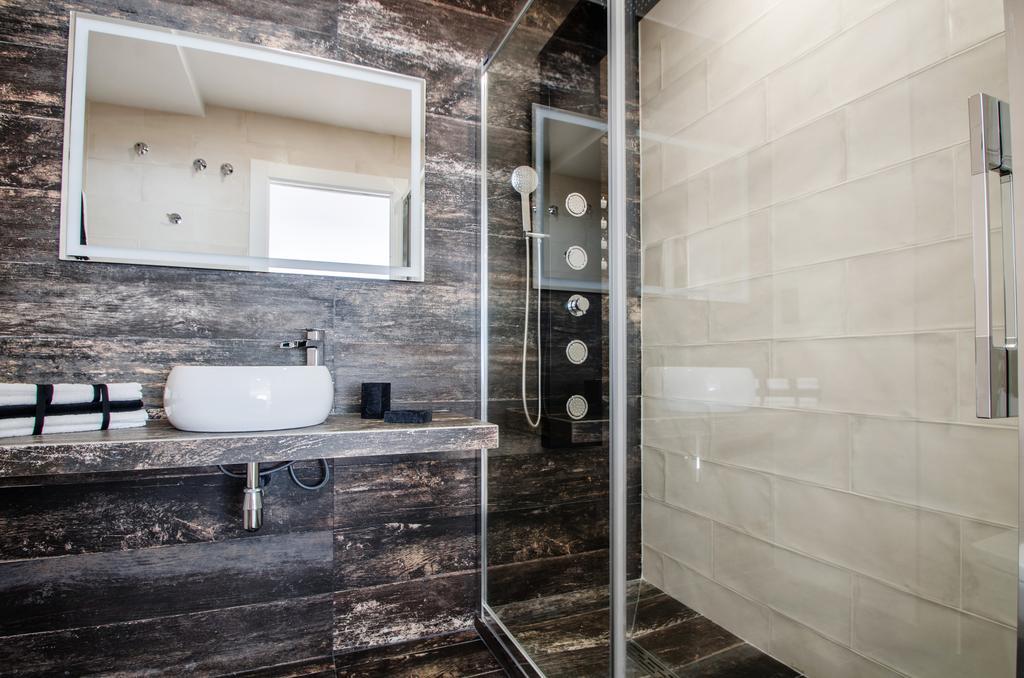 Gorgeous 170 Sq.M. Penthouse With Sea View Terraces Apartman Benalmádena Kültér fotó
