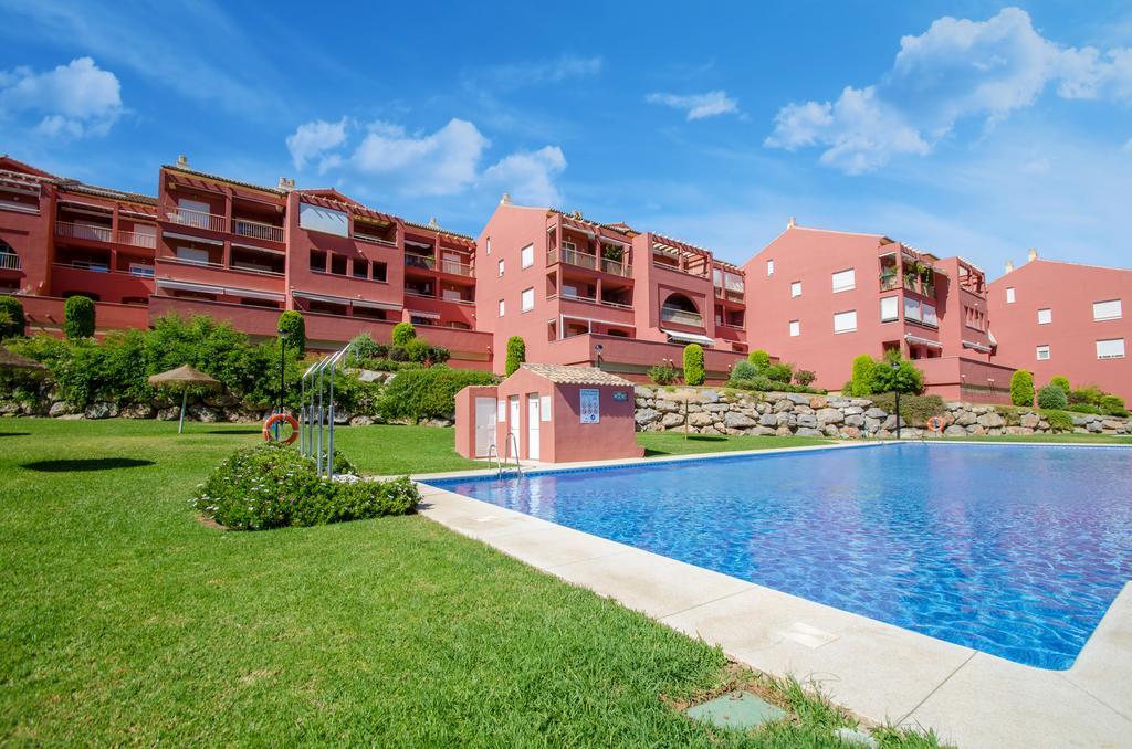 Gorgeous 170 Sq.M. Penthouse With Sea View Terraces Apartman Benalmádena Kültér fotó