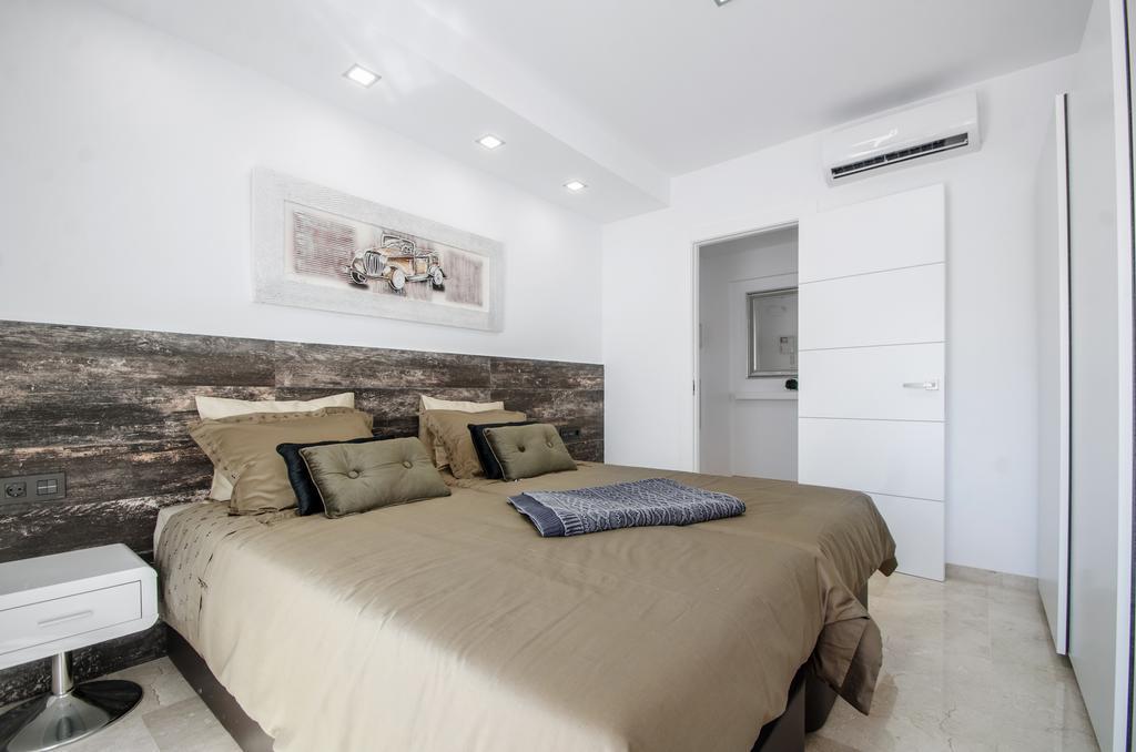 Gorgeous 170 Sq.M. Penthouse With Sea View Terraces Apartman Benalmádena Kültér fotó